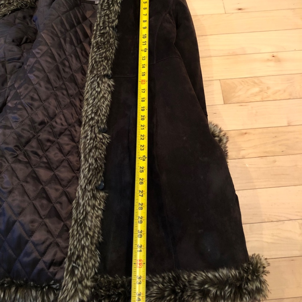 Coat - Picture 4 of 6